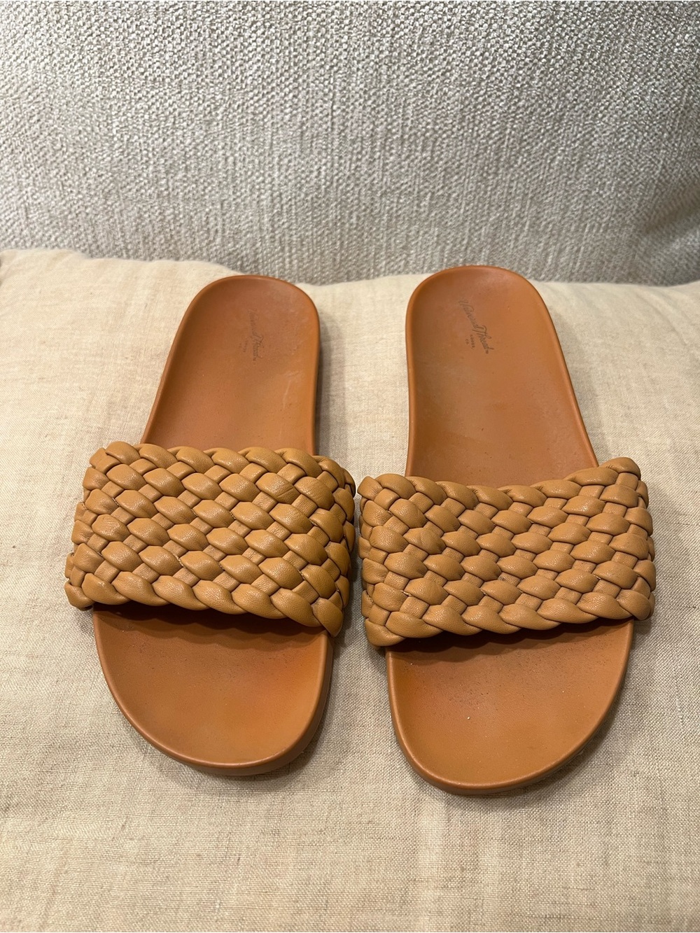 Universal Thread Braided Slide Sandals in Tan